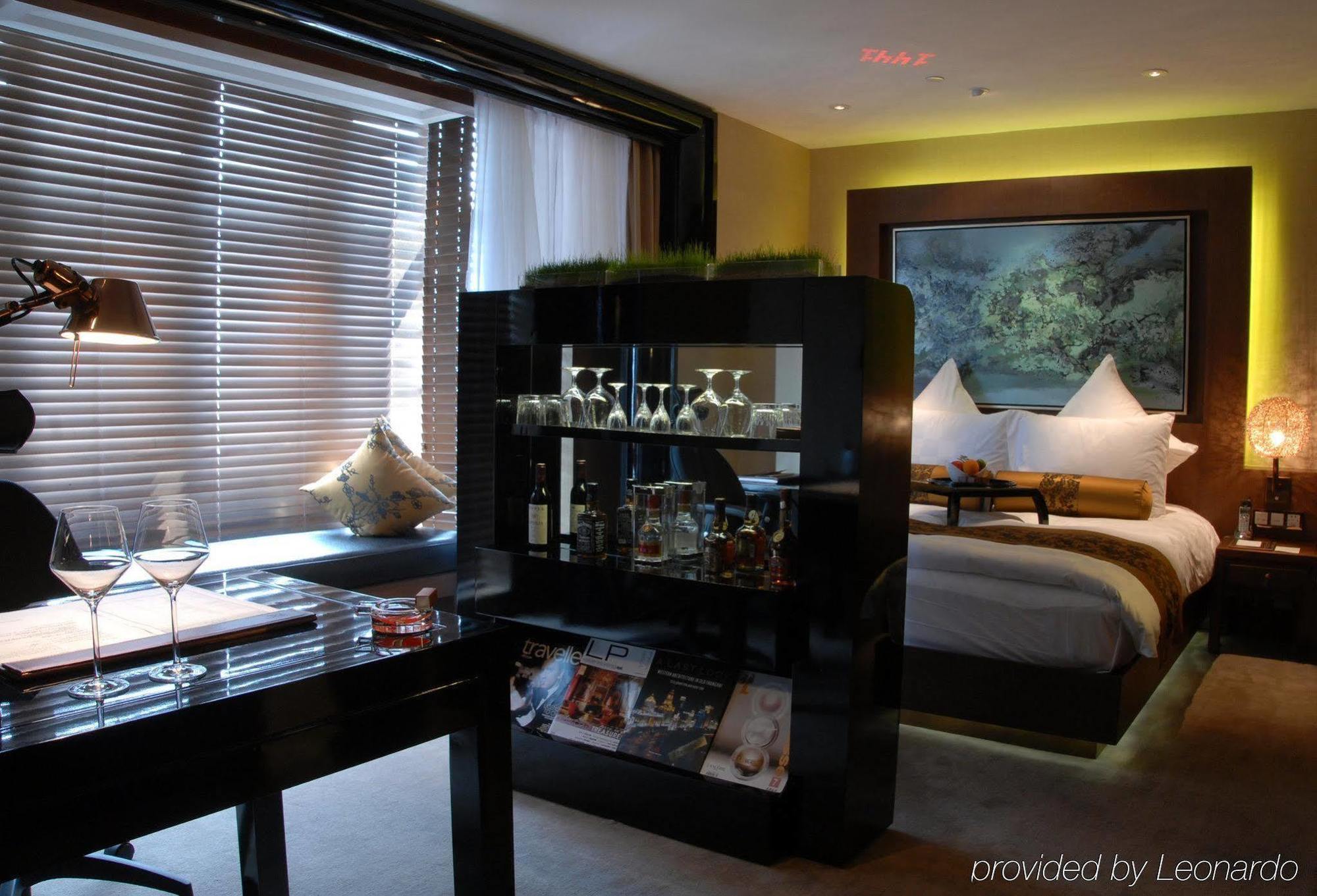 Pudi Boutique Hotel Fuxing Park Shanghai Buitenkant foto